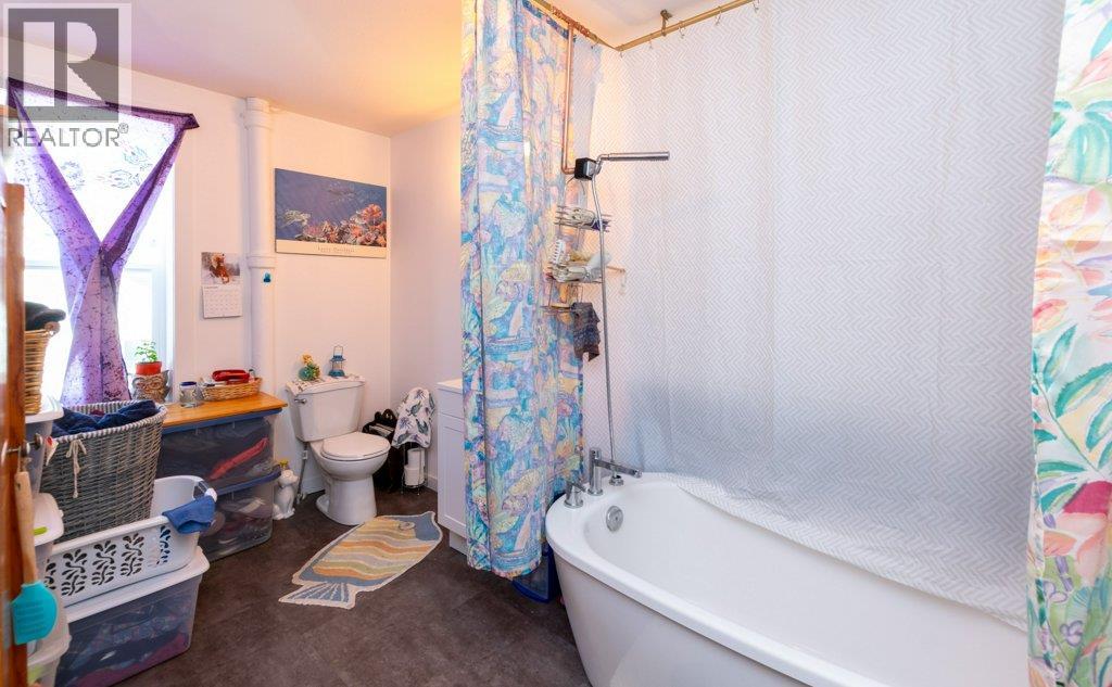  713 Russell Avenue, Enderby