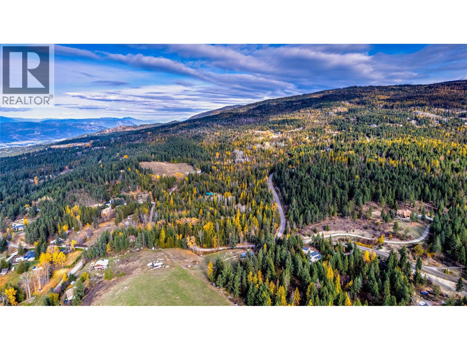 Photo 4 of 7811 Wilson Jackson Road, Vernon BC