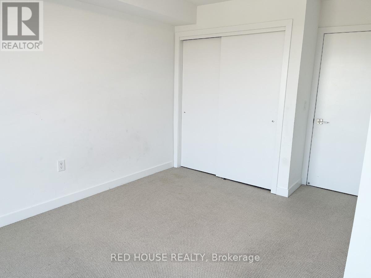 Photo 10 of 3 175 Veterans Drive, Brampton ON