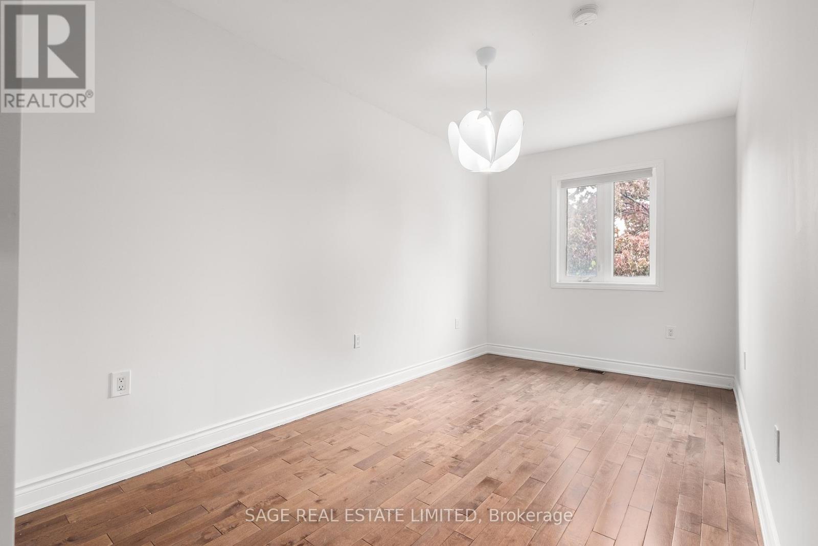 Photo 28 of 41 Ann Arbour Road, Toronto ON