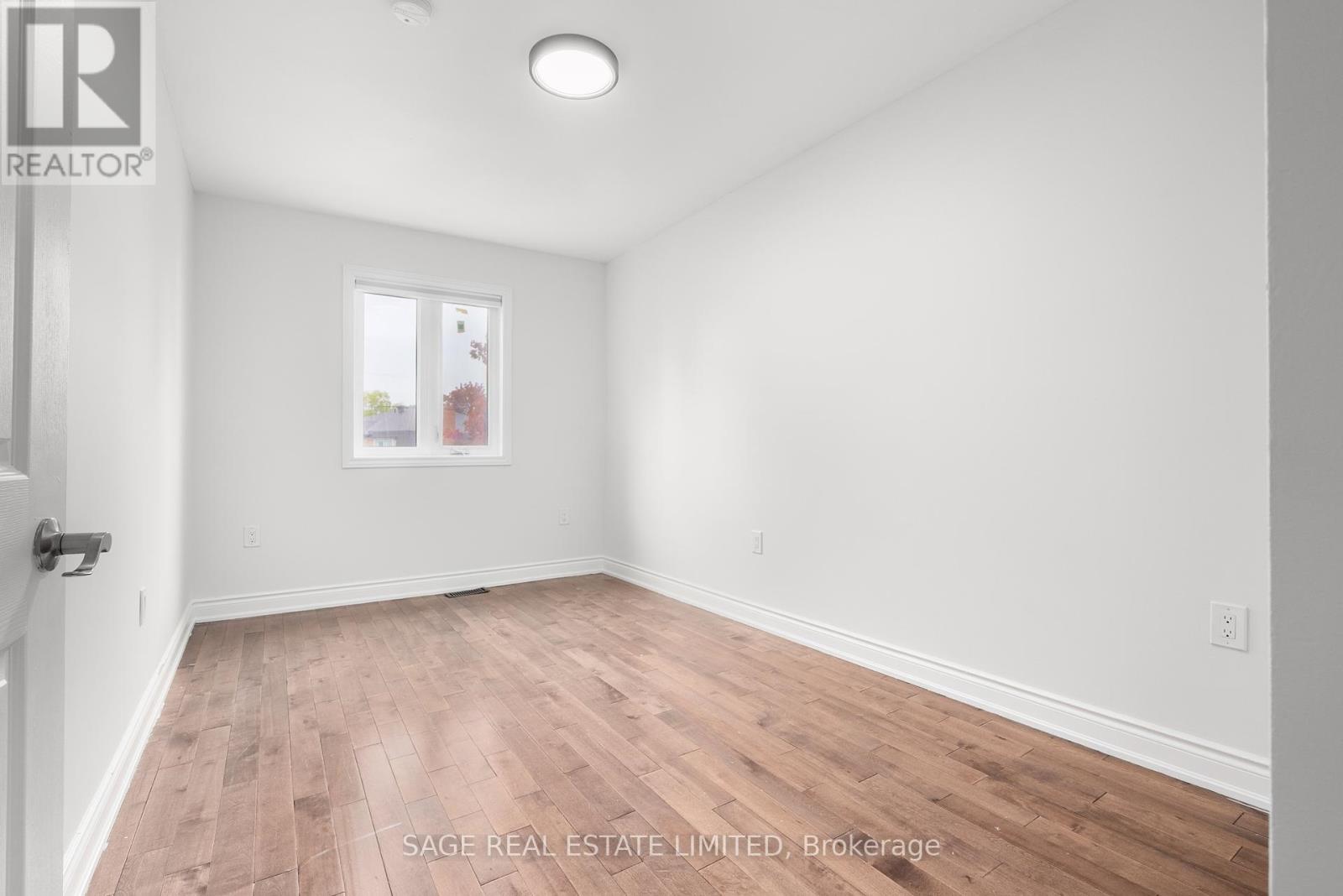 Photo 29 of 41 Ann Arbour Road, Toronto ON