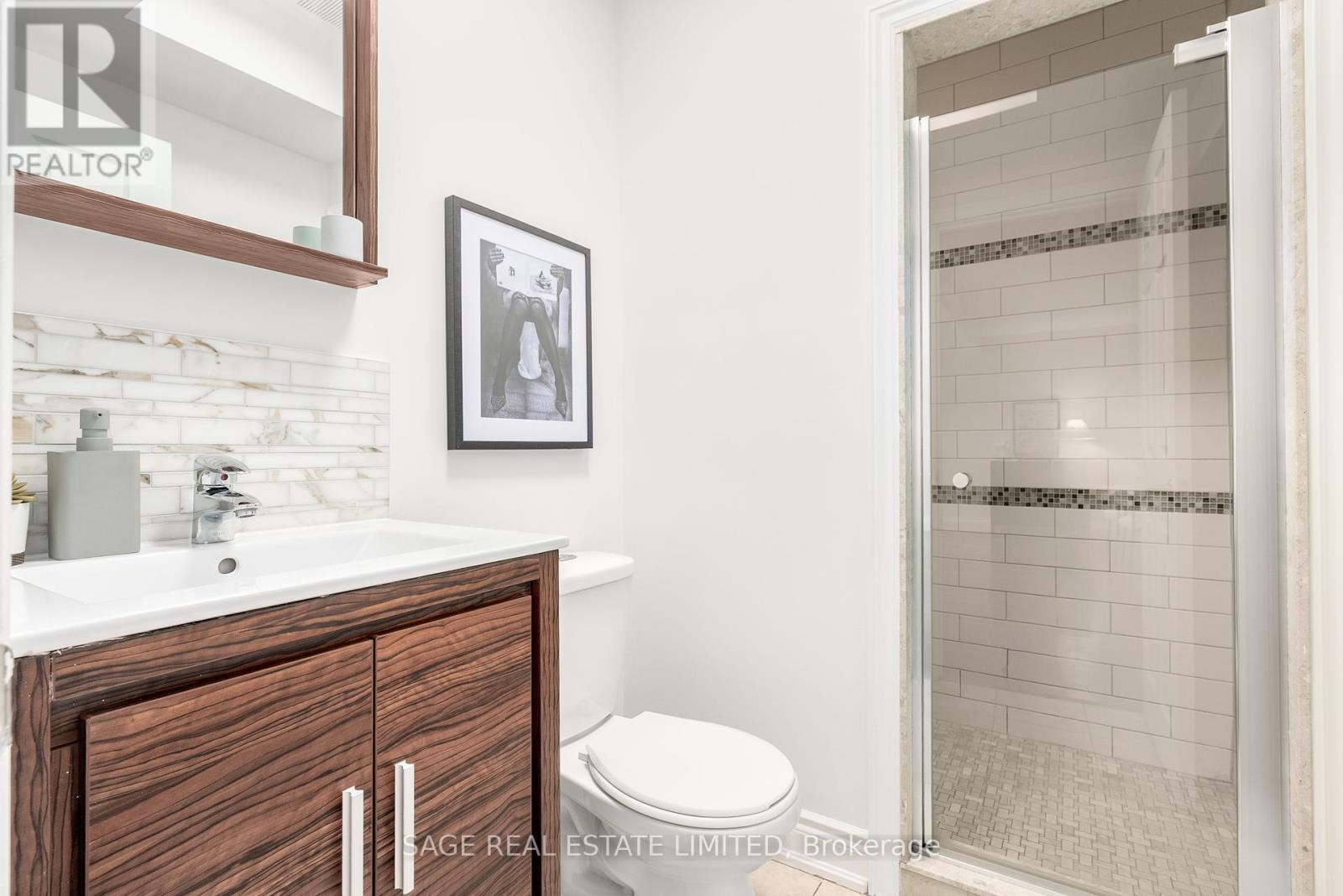 Photo 8 of 41 Ann Arbour Road, Toronto ON