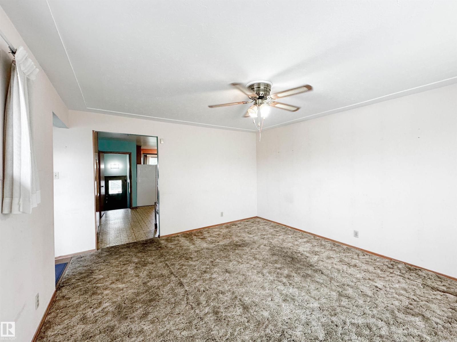 Photo 19 of 8925 154 St Nw, Edmonton AB