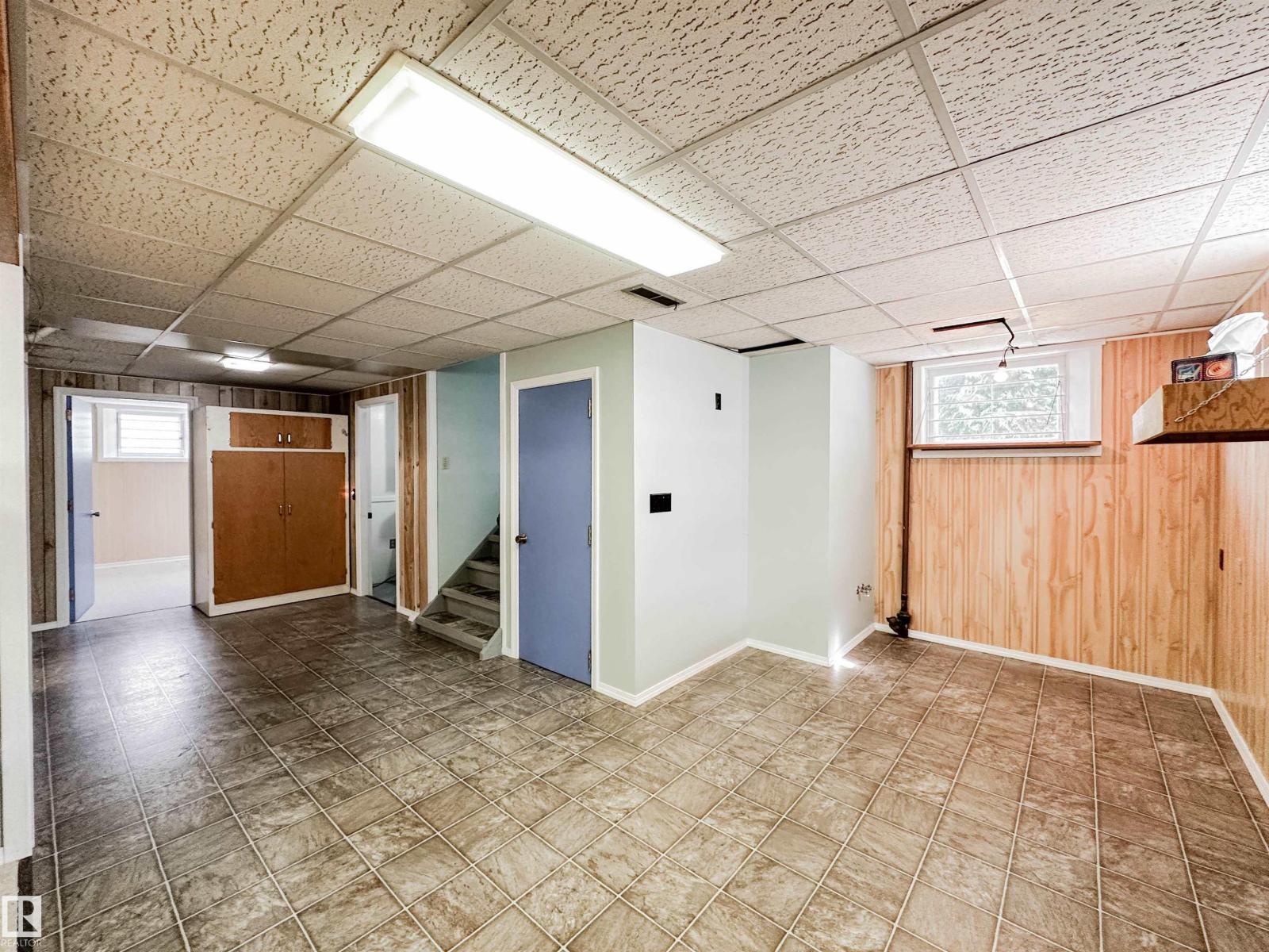 Photo 29 of 8925 154 St Nw, Edmonton AB
