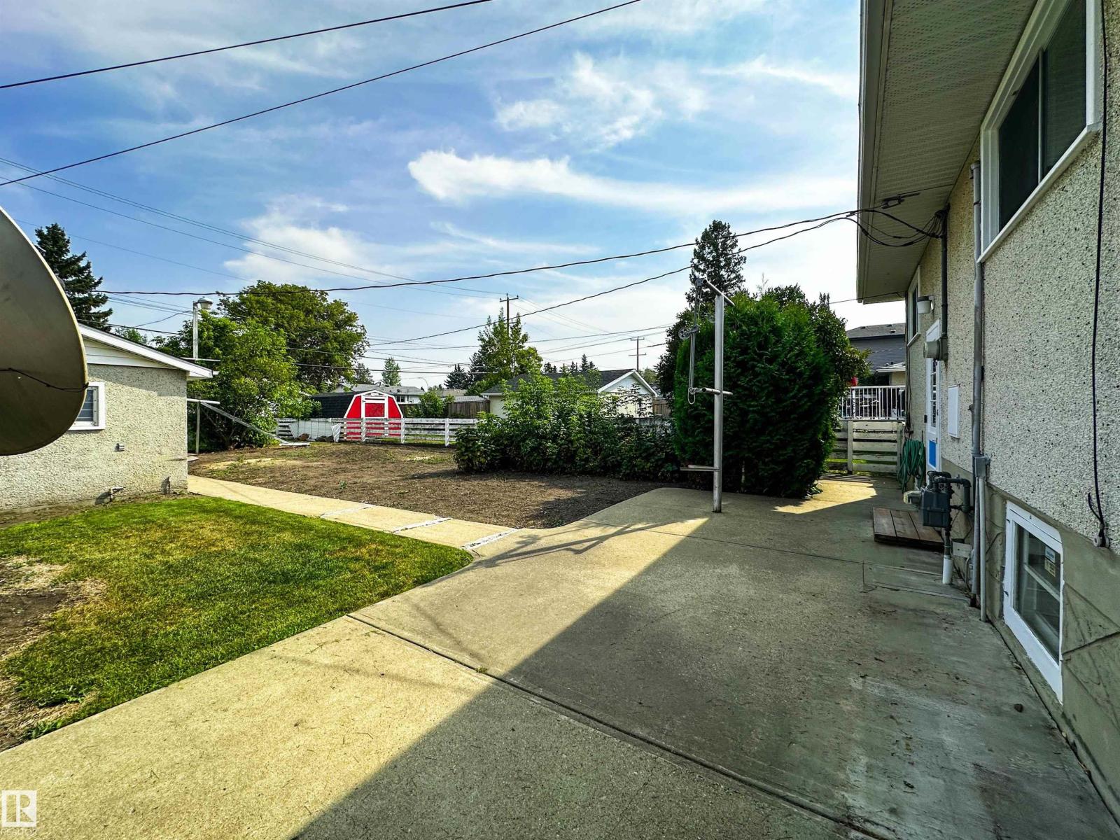 Photo 38 of 8925 154 St Nw, Edmonton AB