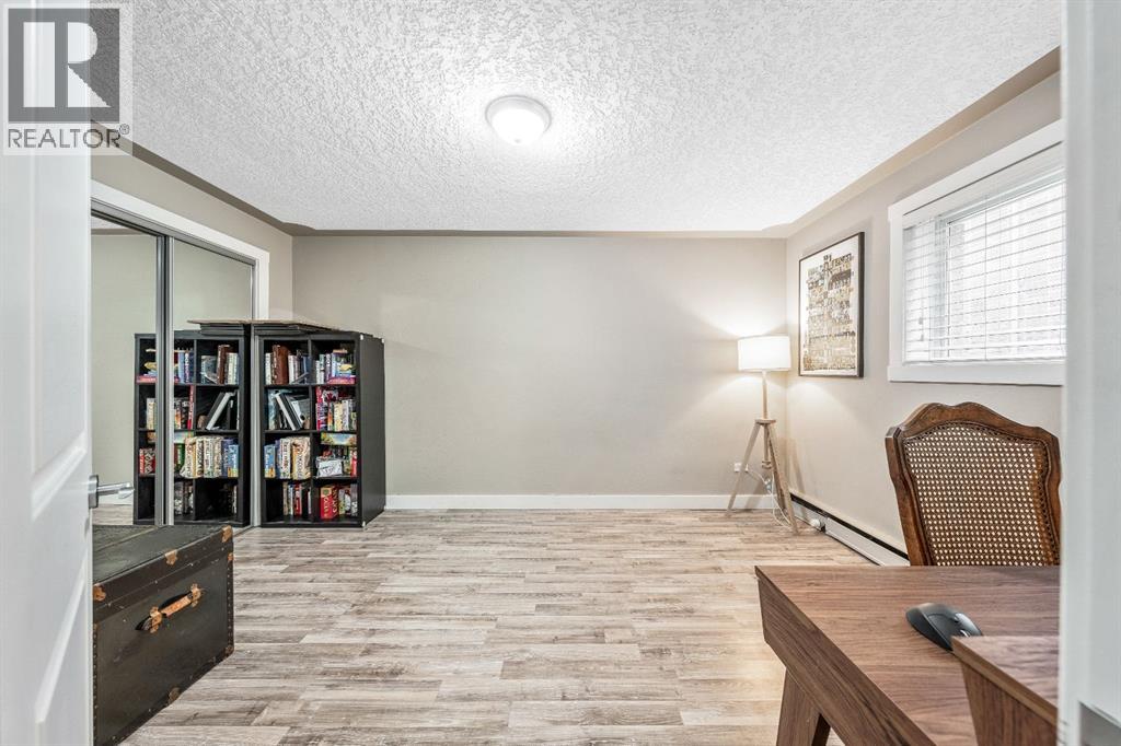 Photo 13 of 4 310 22 Avenue Sw, Calgary AB