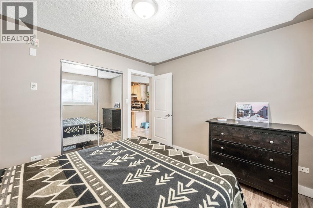 Photo 7 of 4 310 22 Avenue Sw, Calgary AB
