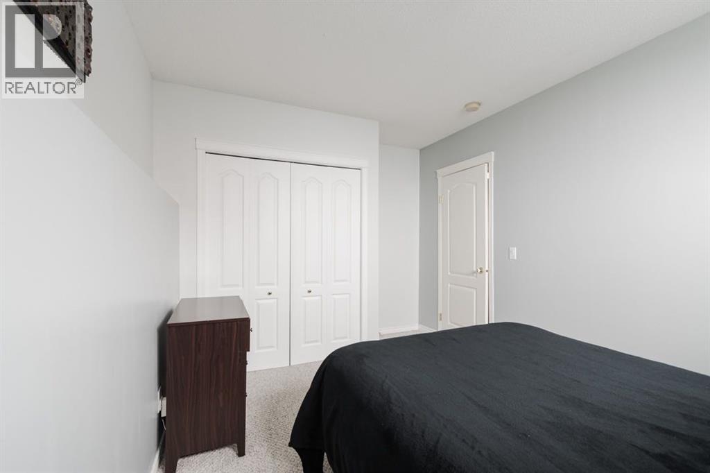 Photo 36 of 132 Breukel Crescent, Fort Mcmurray AB