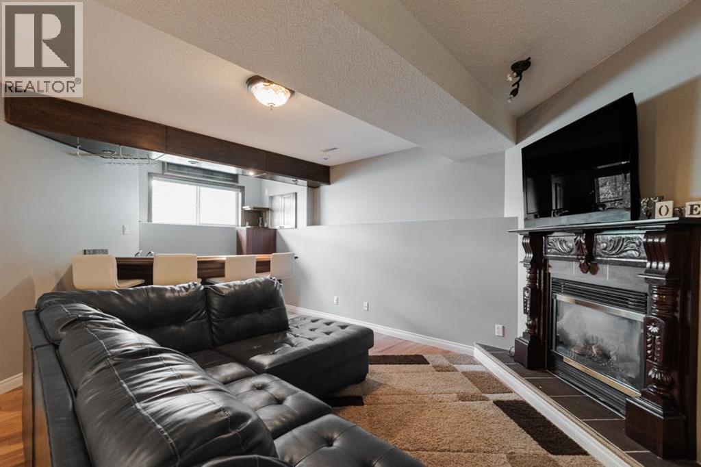 Photo 33 of 132 Breukel Crescent, Fort Mcmurray AB