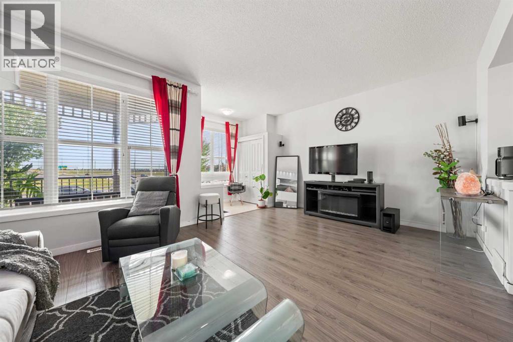 Photo 7 of 28 Auburn Bay Drive Se, Calgary AB