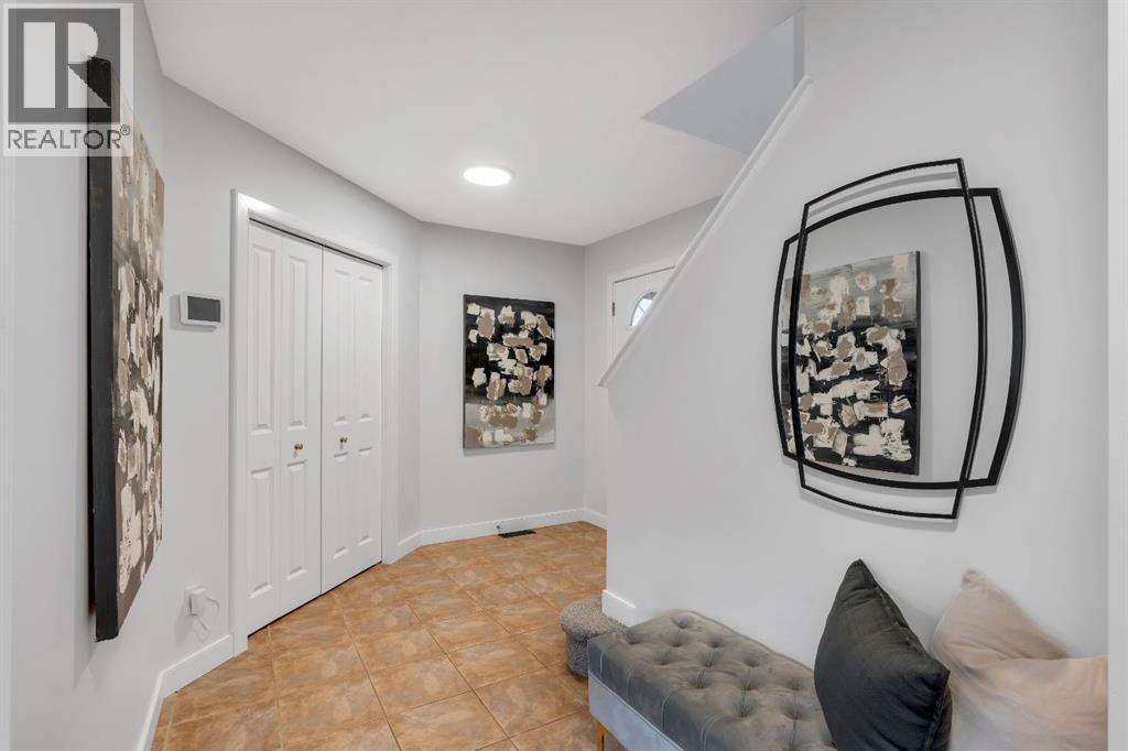 Photo 5 of 151 Kincora Drive Nw, Calgary AB