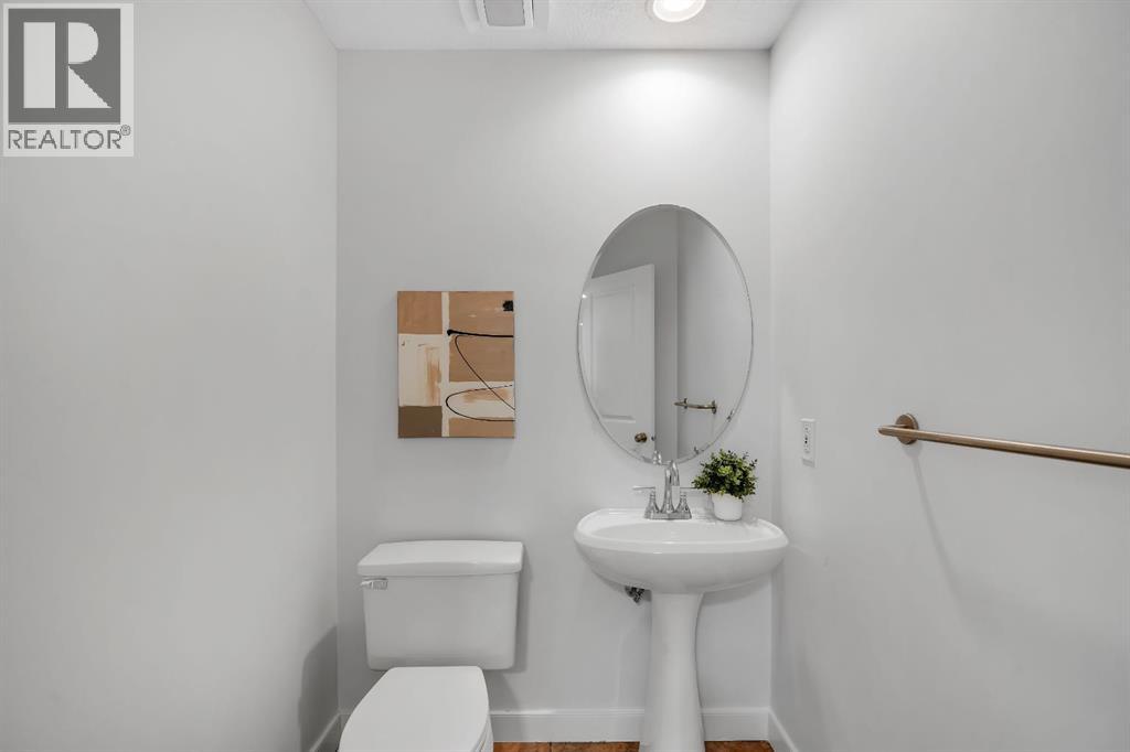Photo 19 of 151 Kincora Drive Nw, Calgary AB