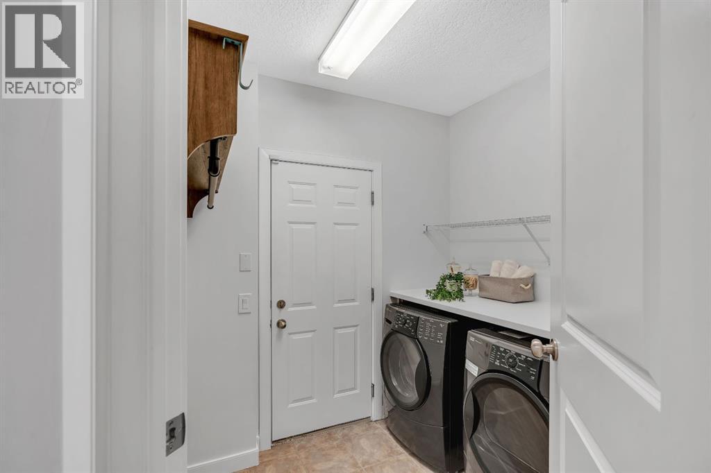 Photo 20 of 151 Kincora Drive Nw, Calgary AB