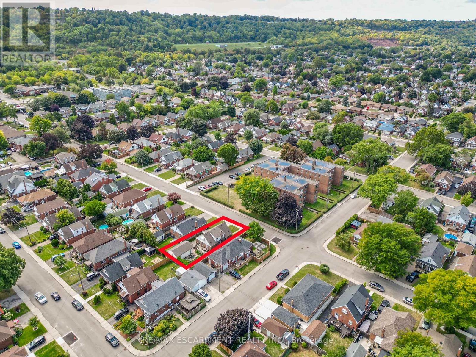 Photo 22 of 175 Garside Avenue S, Hamilton ON