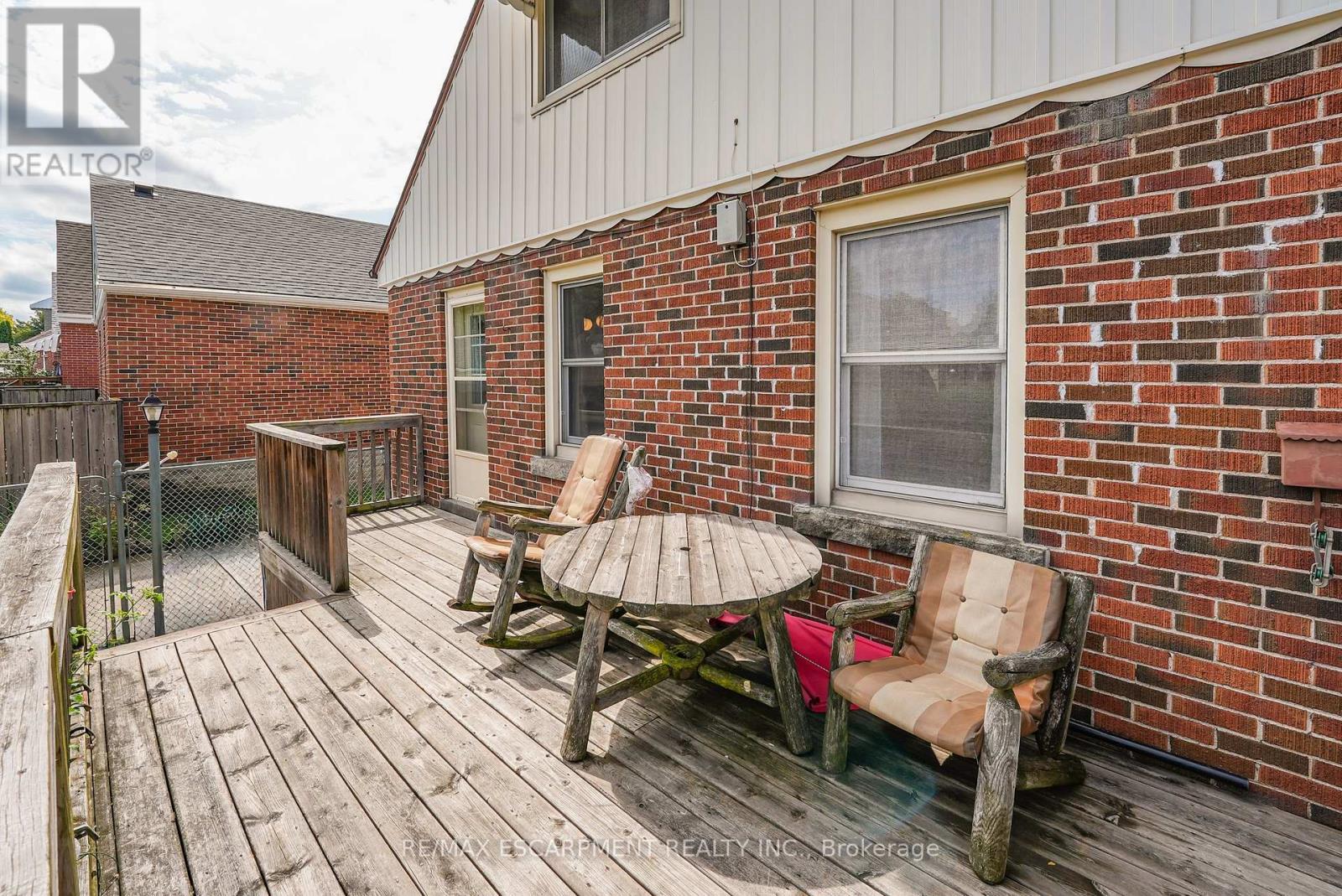 Photo 9 of 175 Garside Avenue S, Hamilton ON