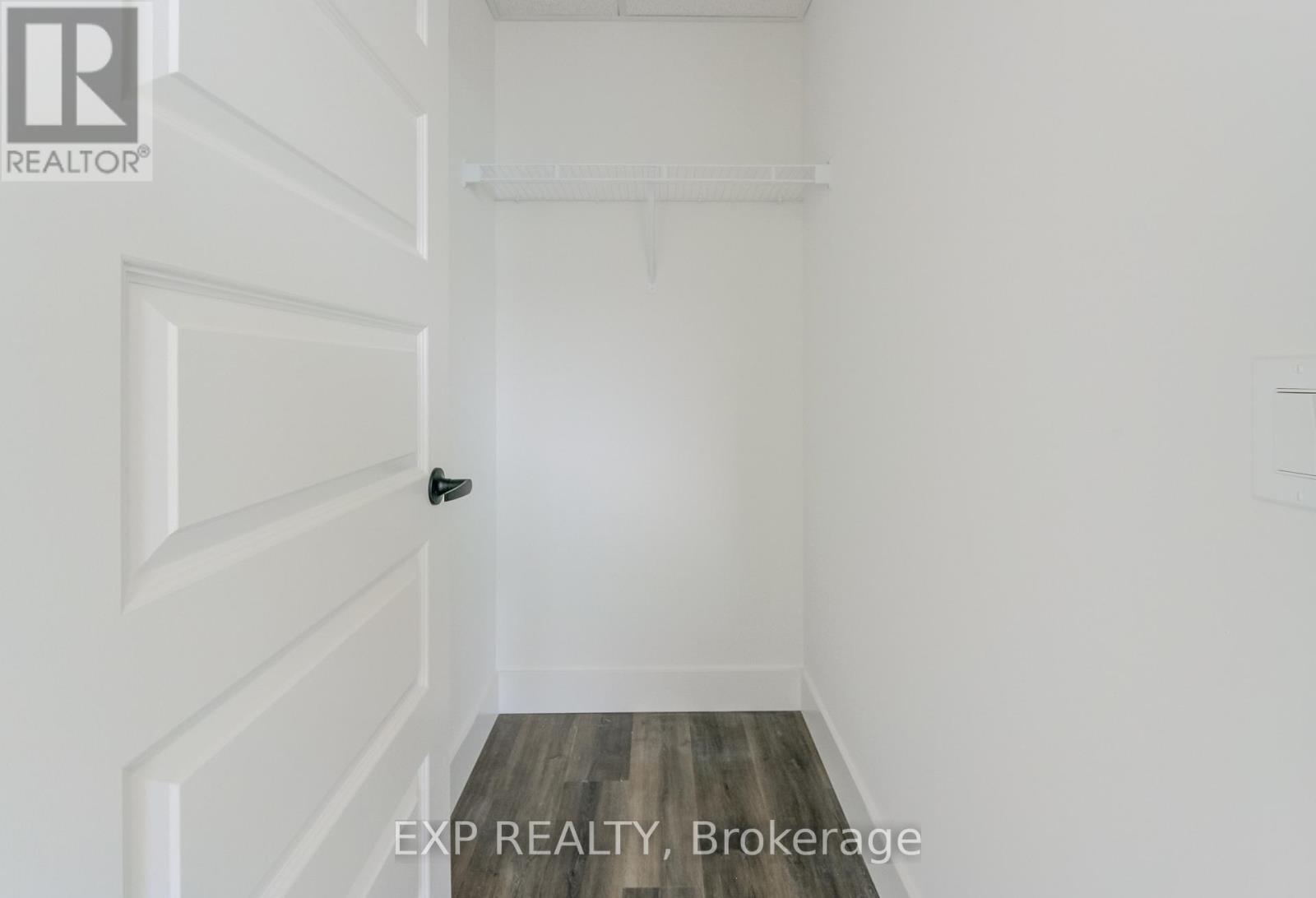 Photo 25 of 516 103 Roger Street, Waterloo ON