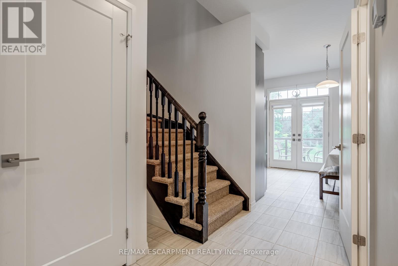Photo 24 of 13 Pringle Lane, Hamilton ON