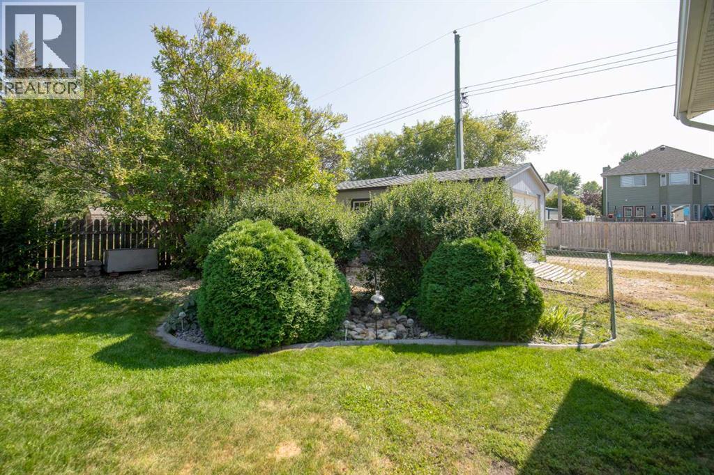 86 Hathaway Lane, Lacombe
