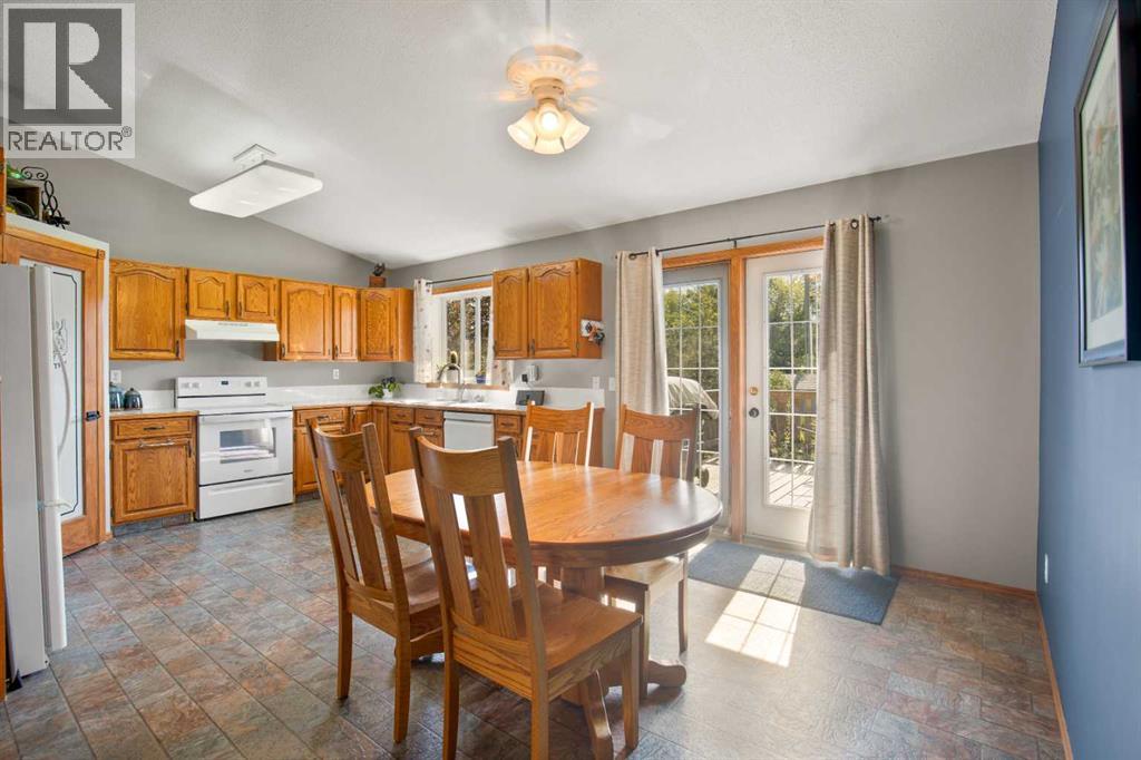 86 Hathaway Lane, Lacombe