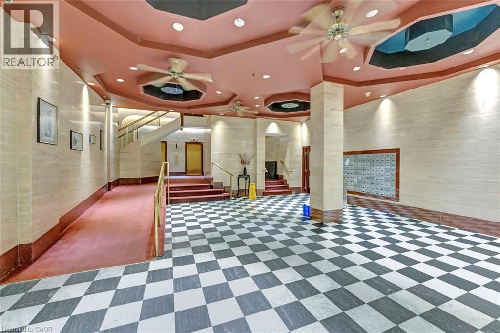 Photo 13 of 36 James Street S Unit 701, Hamilton ON