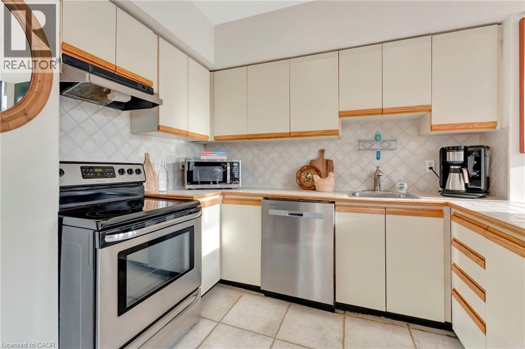 Photo 17 of 36 James Street S Unit 701, Hamilton ON