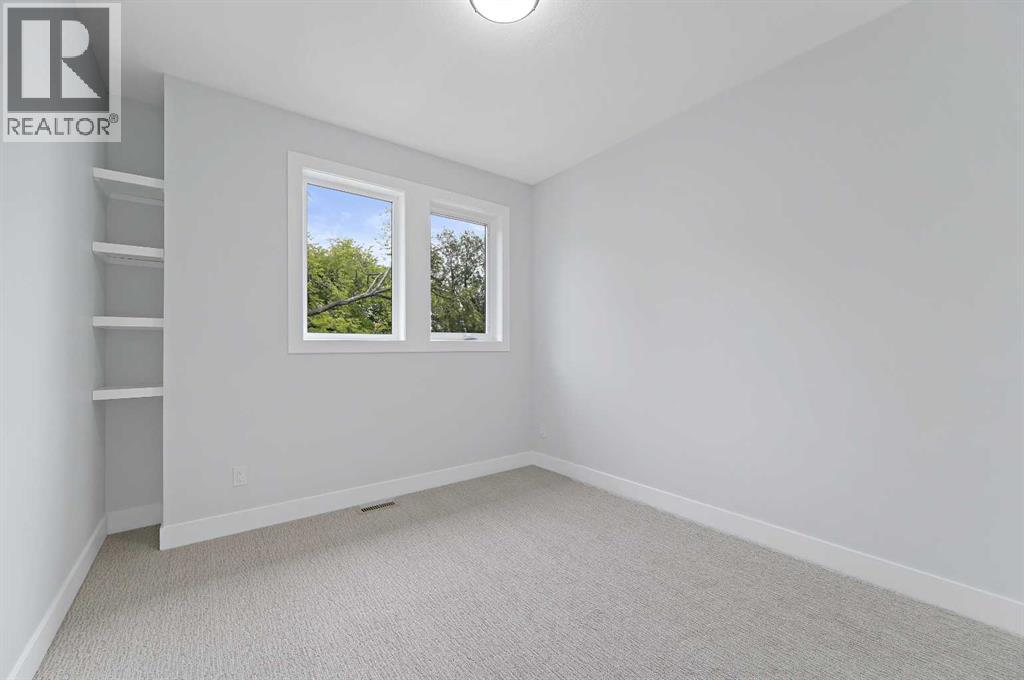 Photo 27 of 107 Hartford Road Nw, Calgary AB