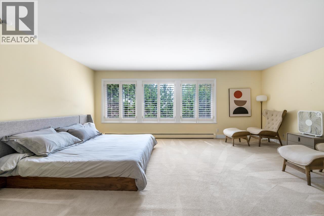 520 HADDEN DRIVE, West Vancouver