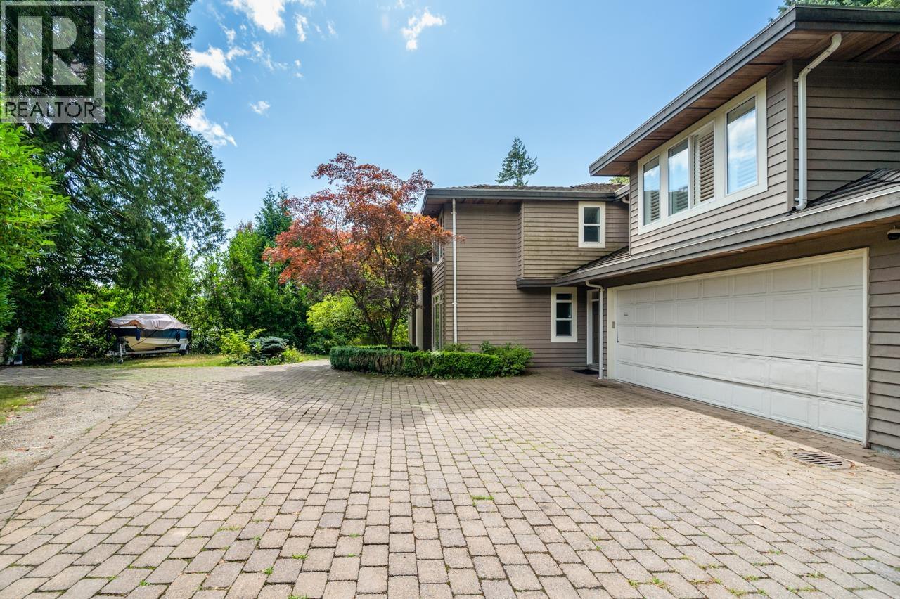 520 HADDEN DRIVE, West Vancouver