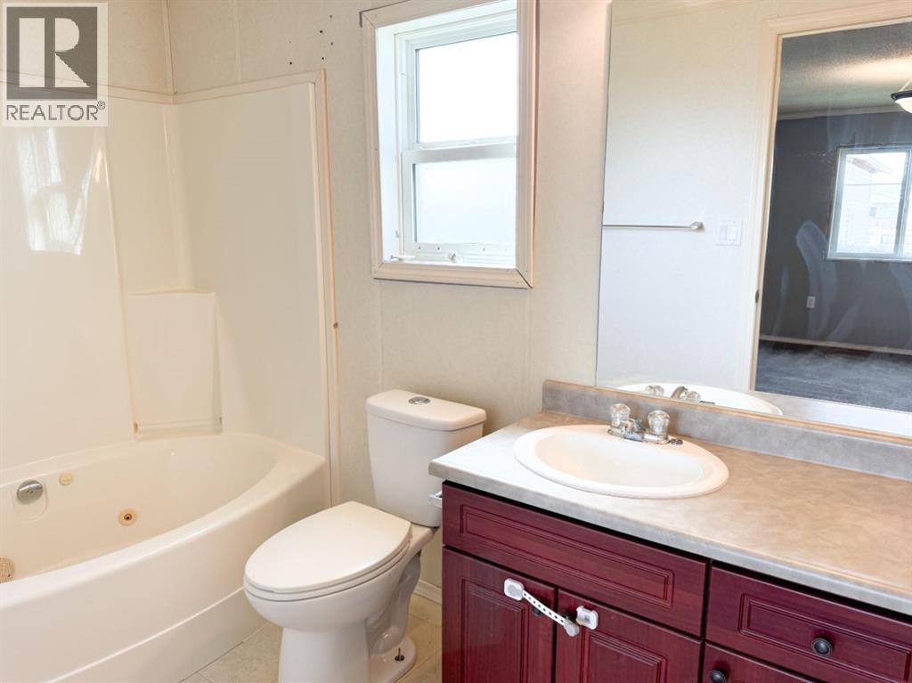 Photo 11 of 8805 91 Street, Grande Prairie AB