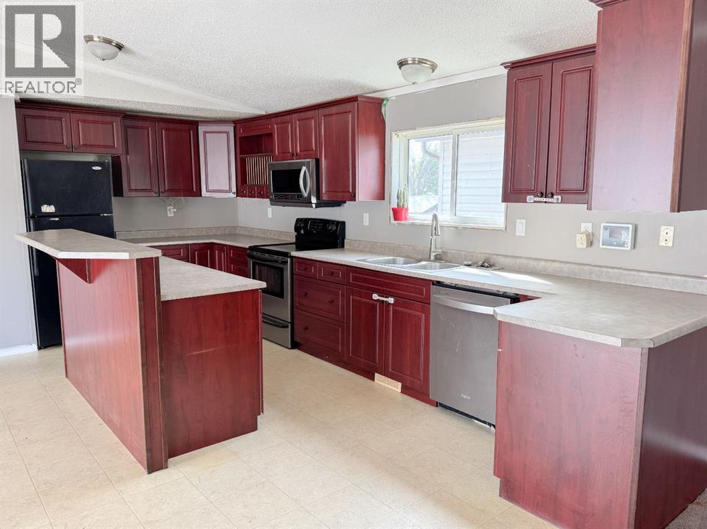 Photo 5 of 8805 91 Street, Grande Prairie AB