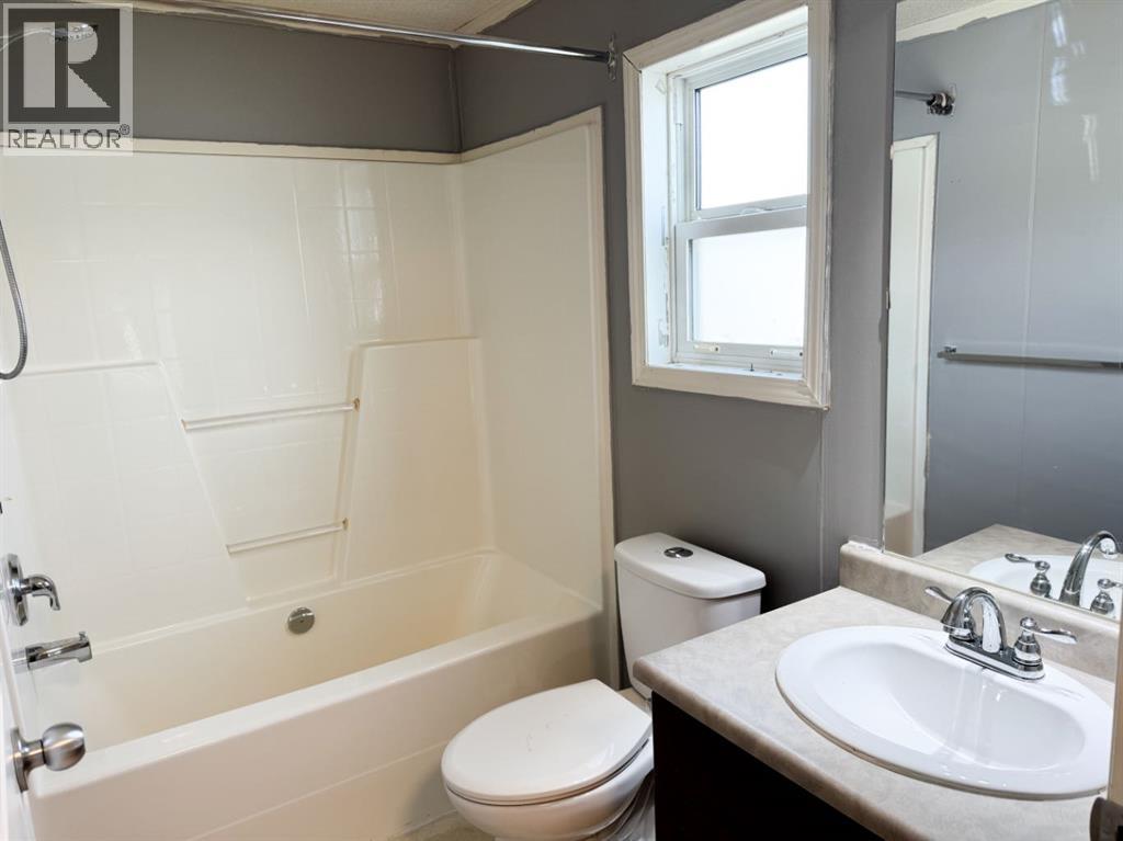 Photo 9 of 8805 91 Street, Grande Prairie AB