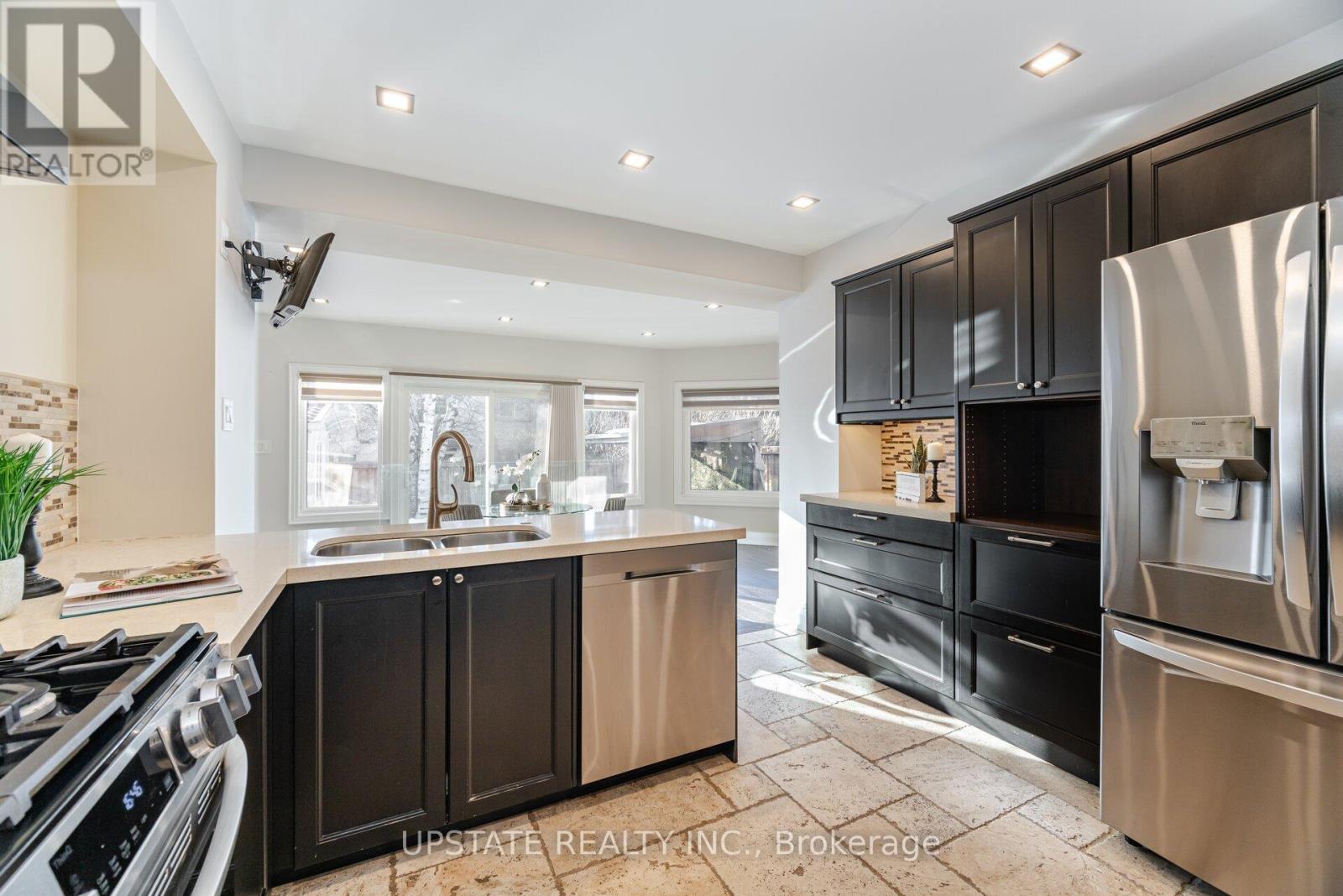 Photo 21 of 99 Kenpark Avenue, Brampton ON