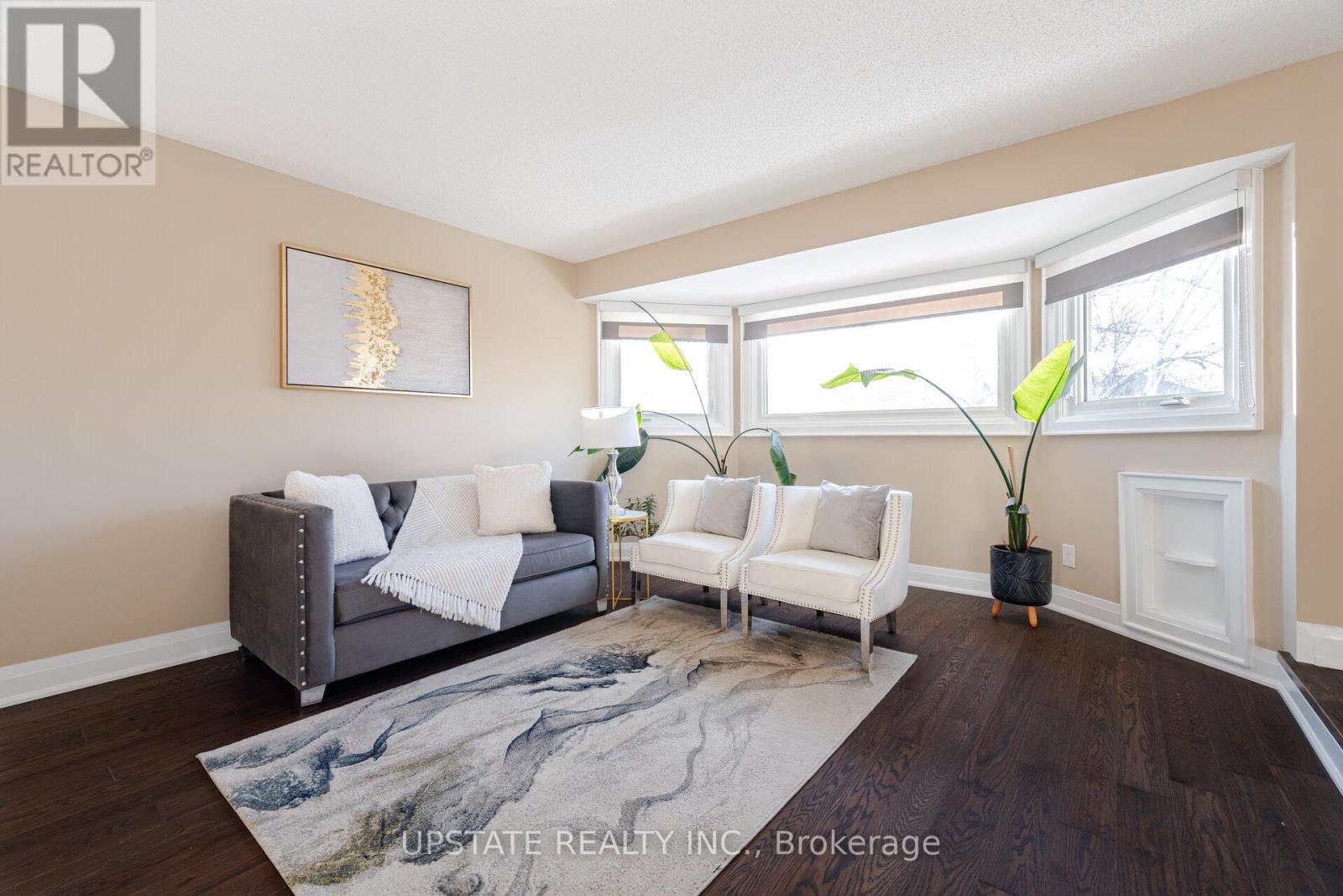 Photo 29 of 99 Kenpark Avenue, Brampton ON