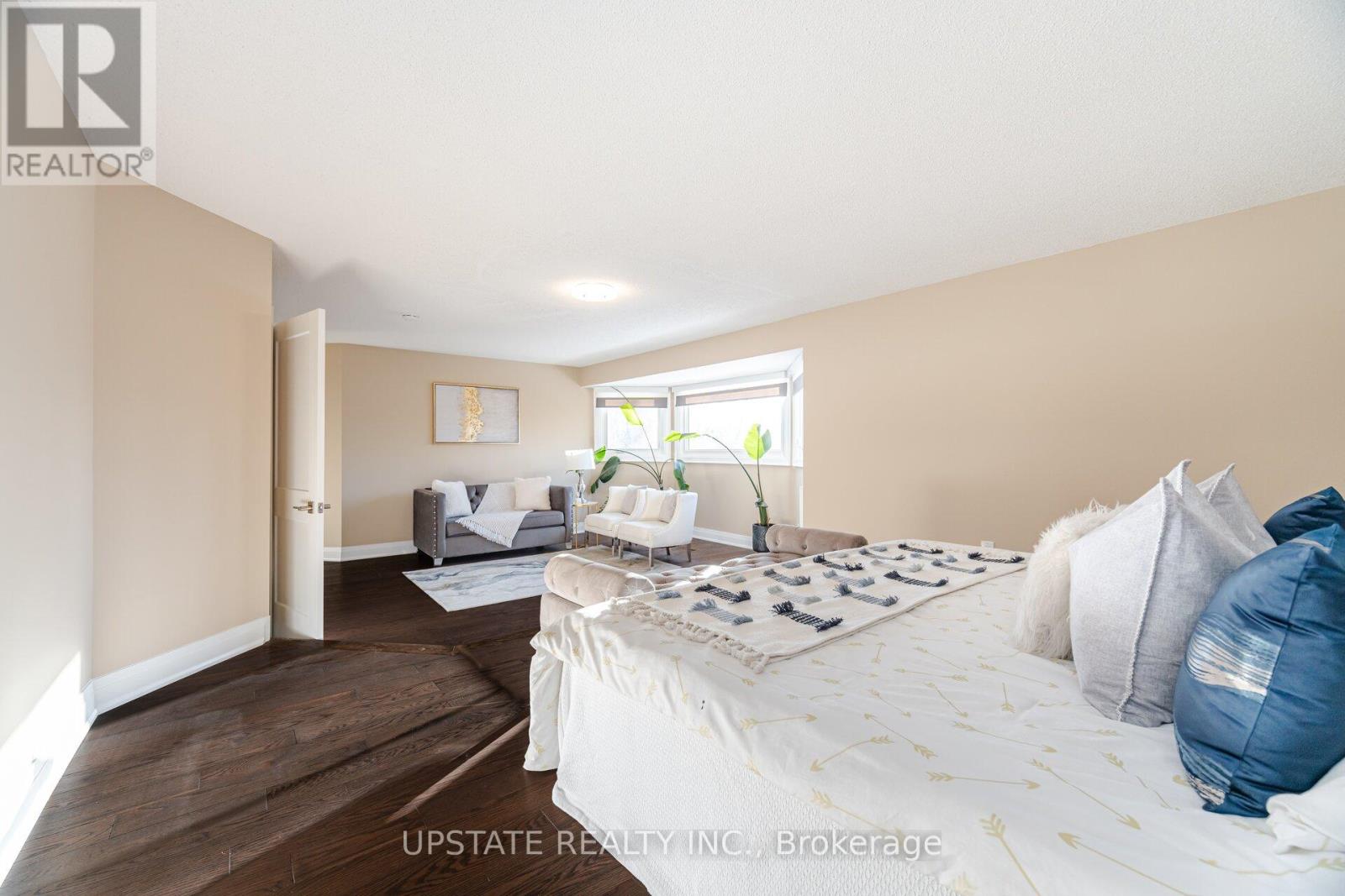 Photo 32 of 99 Kenpark Avenue, Brampton ON