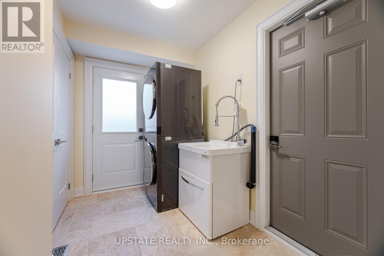 Photo 30 of 99 Kenpark Avenue, Brampton ON