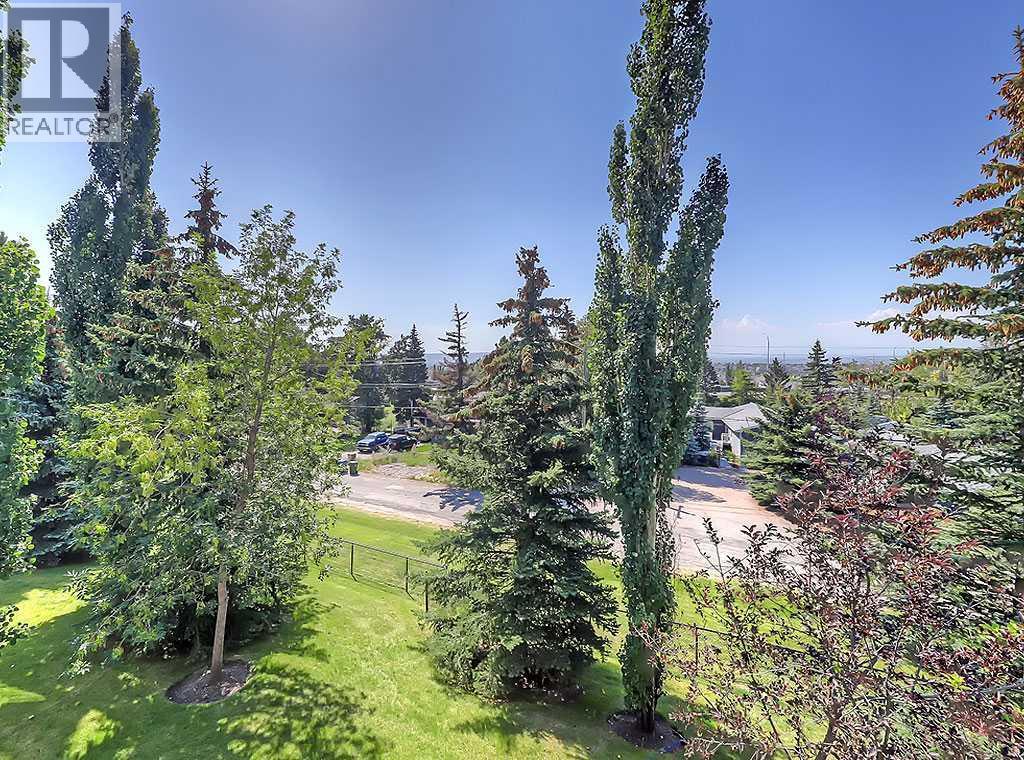 Photo 37 of 427 Rocky Vista Gardens Nw, Calgary AB
