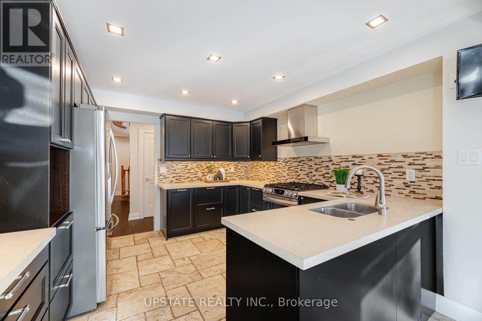 Photo 15 of 99 Kenpark Avenue, Brampton ON