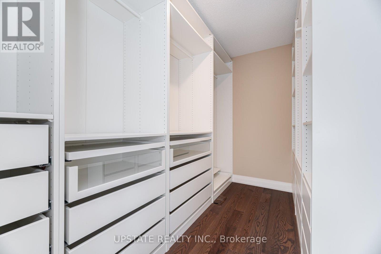 Photo 39 of 99 Kenpark Avenue, Brampton ON