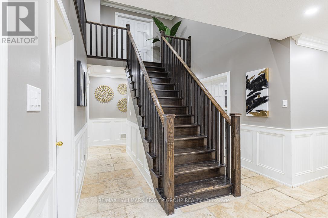 Photo 5 of 9 Meekings Drive, Ajax ON
