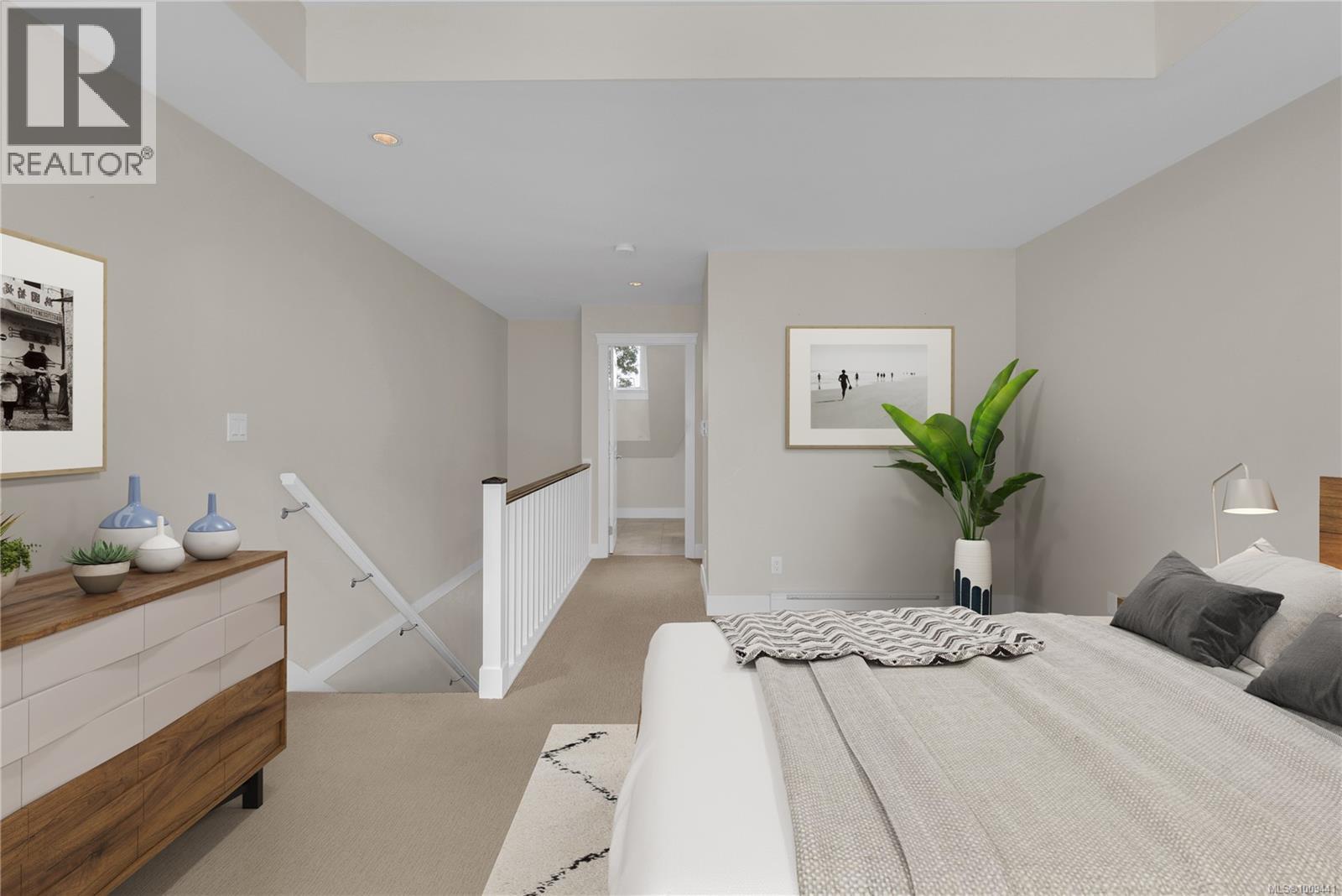Photo 15 of 17 675 Superior St, Victoria BC