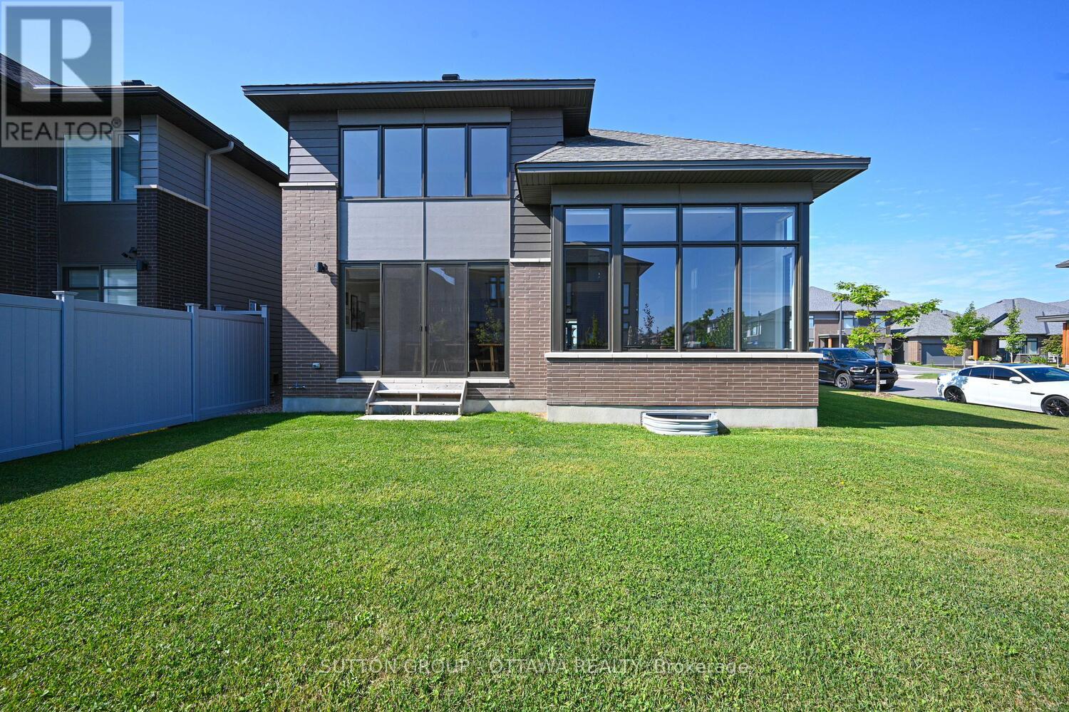Photo 48 of 732 Wooler Place, Ottawa ON