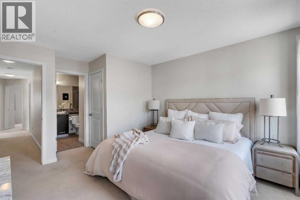Photo 21 of 534 Walden Circle Se, Calgary AB