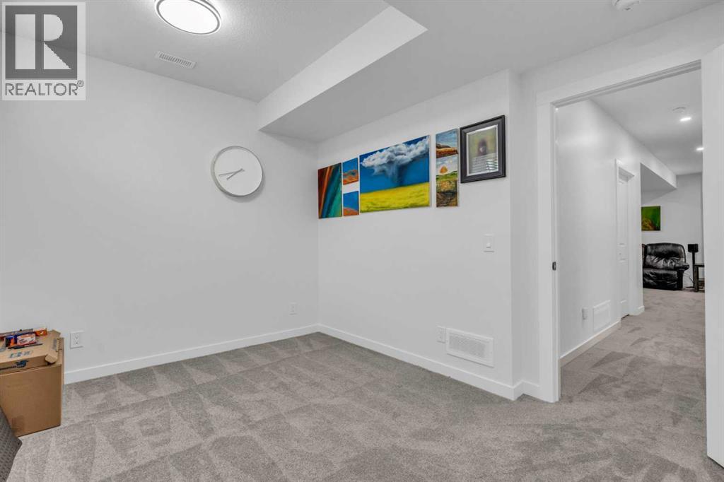 Photo 34 of 315 Wolf Creek Way Se, Calgary AB