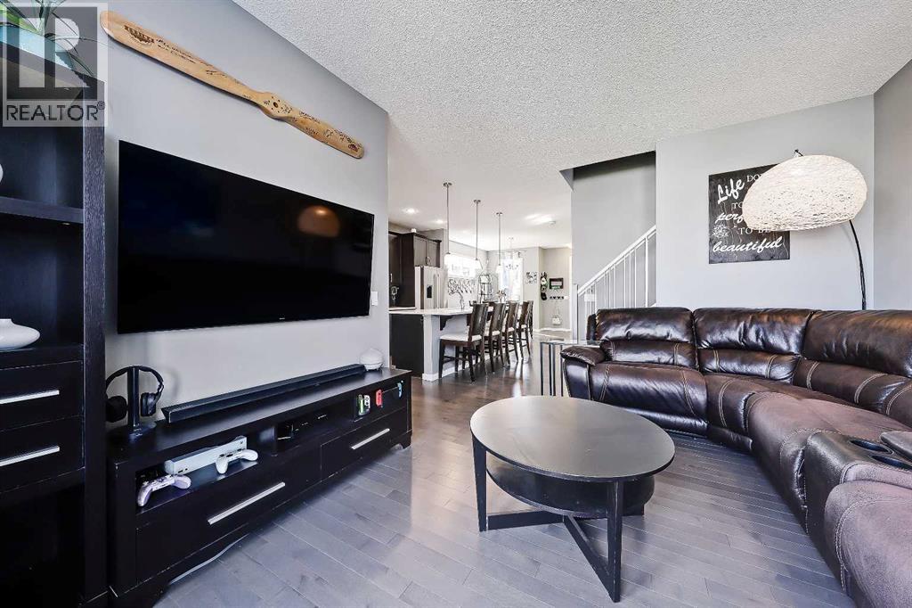 Photo 16 of 296 Marquis Heights Se, Calgary AB