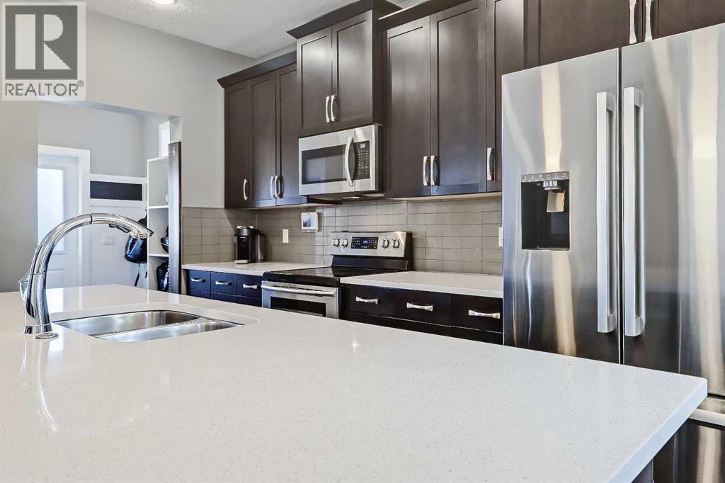 Photo 11 of 296 Marquis Heights Se, Calgary AB