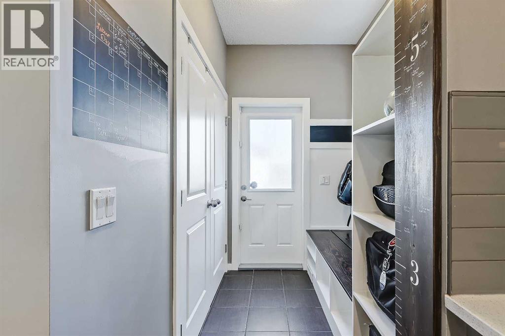 Photo 13 of 296 Marquis Heights Se, Calgary AB