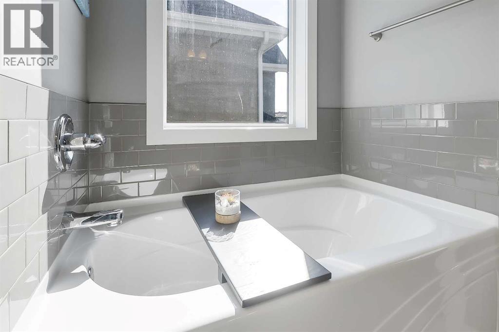 Photo 29 of 296 Marquis Heights Se, Calgary AB