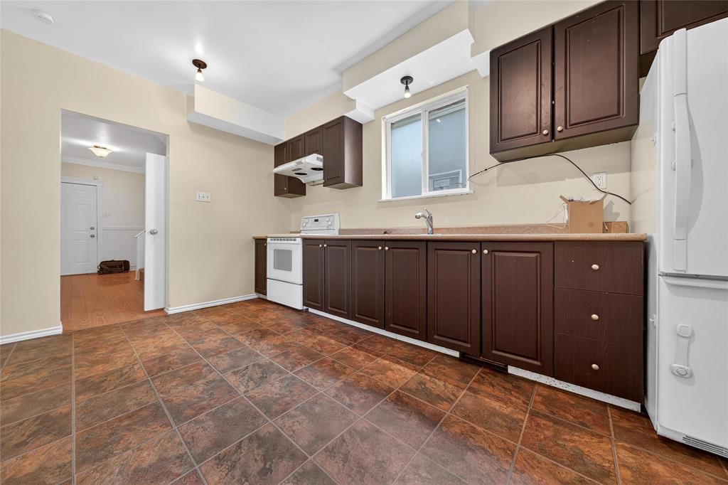 Photo 3 of 534 William Avenue, Winnipeg MB