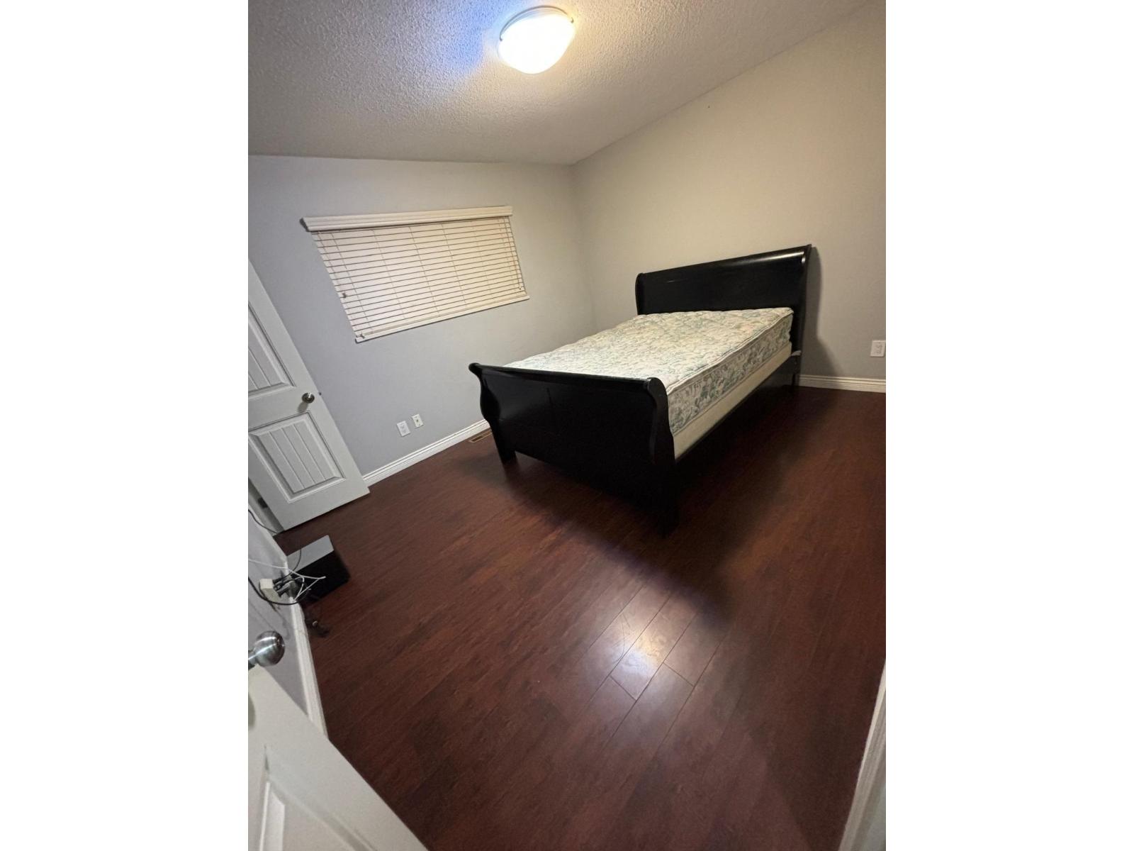 Photo 11 of 12845 64 Avenue, Surrey BC