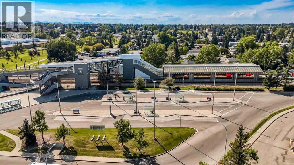 Photo 42 of 4 10910 Bonaventure Drive, Calgary AB